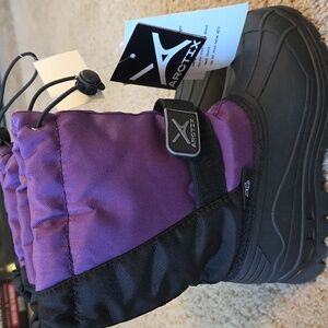 Arctix Kids Snow Boots Sze 2 Brand NEW